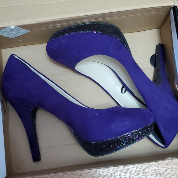 Purple sparkly heels - Picture 2 of 4